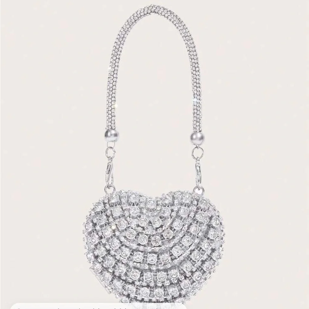 Silver Heart-Shaped Crystal Bag - Picture 2 of 9